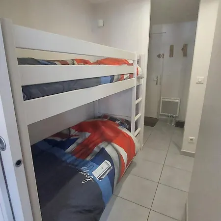 Cosy Aux Deux Alpes, Au Pied Des Pistes, Pour 4 Pers, Balcon, Parking, Proche Commodites - Fr-1-516-211 Apartment